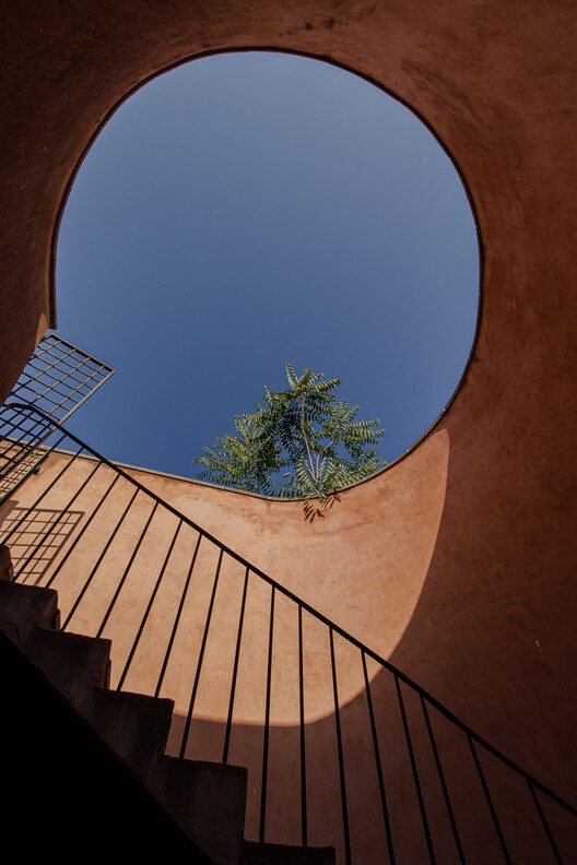 火与石的史诗：西西里卡塔尼亚本笃会修道院修复重建背后的故事 - 27 的图像 27