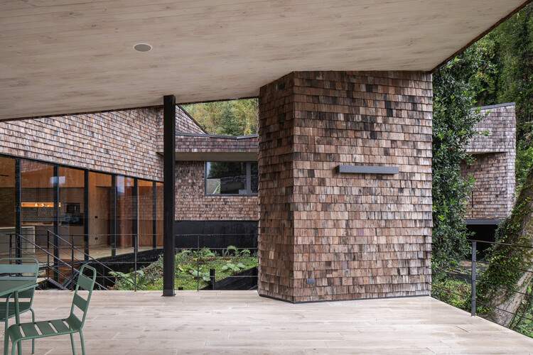 一种文化、建筑与地域传统：智利那些循环利用并展示木瓦片的房屋 - 4 的图像 31