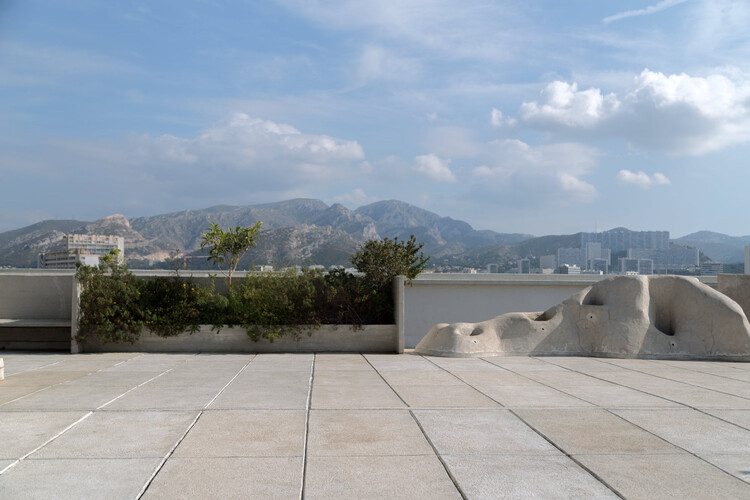 重新审视现代主义：回溯该运动与可持续性之间错综复杂的关系 - 30 的图像 30